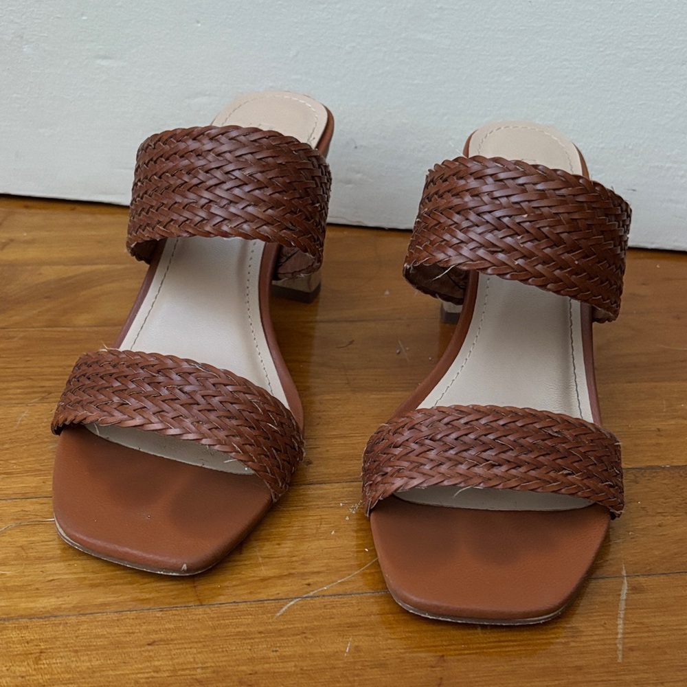 Cushionaire Brown Woven Strap Women's Sandals